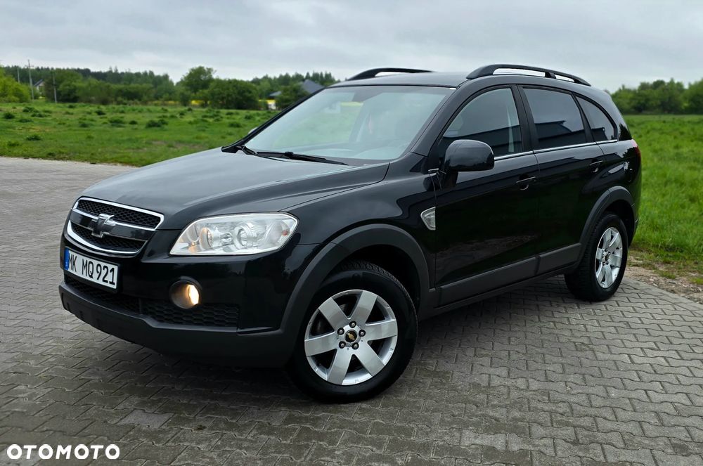 Chevrolet Captiva 2.4 4WD 7 Sitzer LT - 2