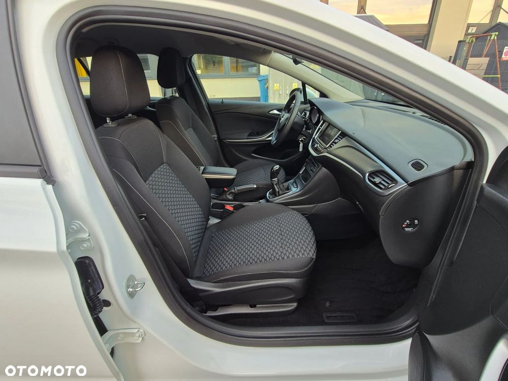 Opel Astra 1.5 D Start/Stop 2020 - 10