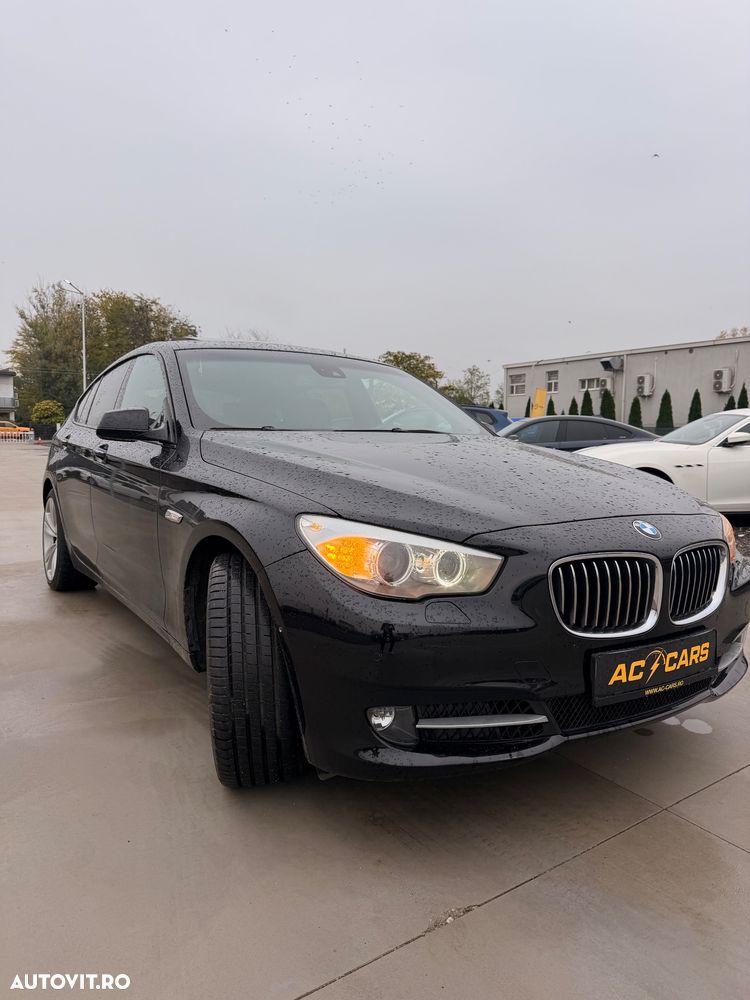 BMW Seria 5 530d xDrive Aut. - 12