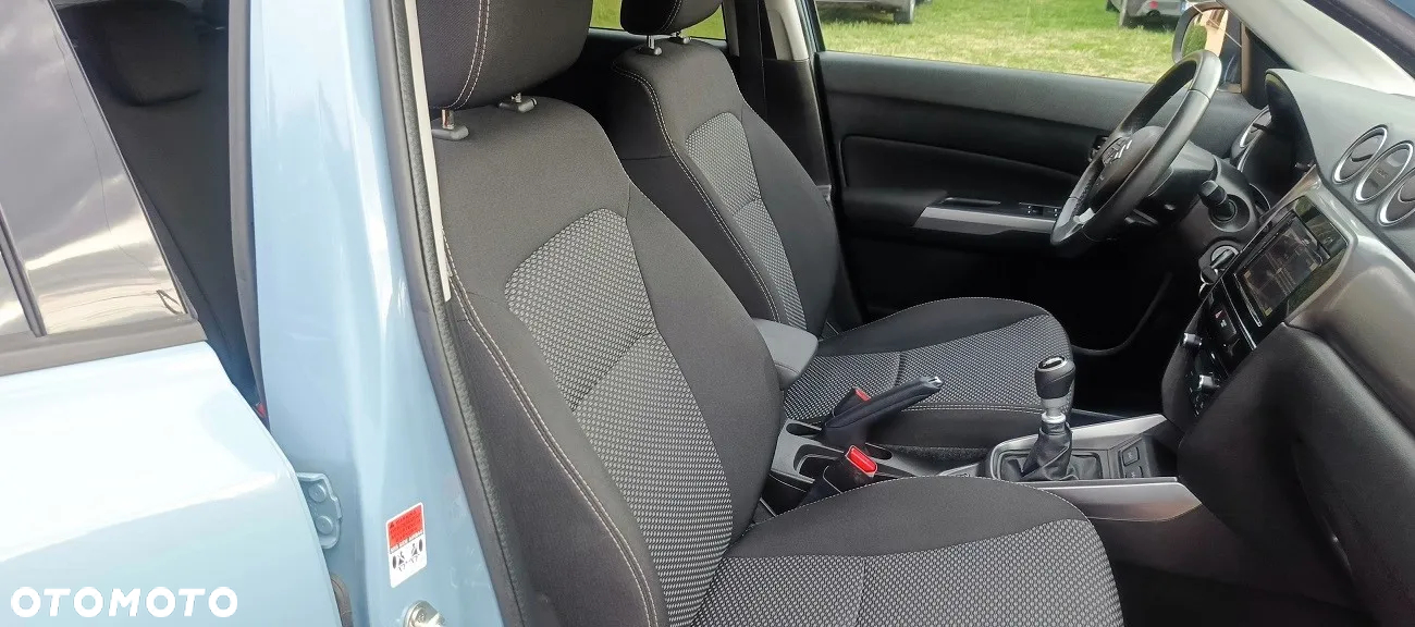 Suzuki Vitara 1.4 Boosterjet Premium 4WD - 28