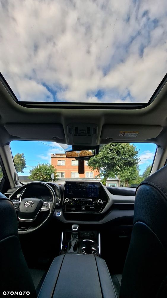 Toyota Highlander 2.5 Hybrid Executive - 11
