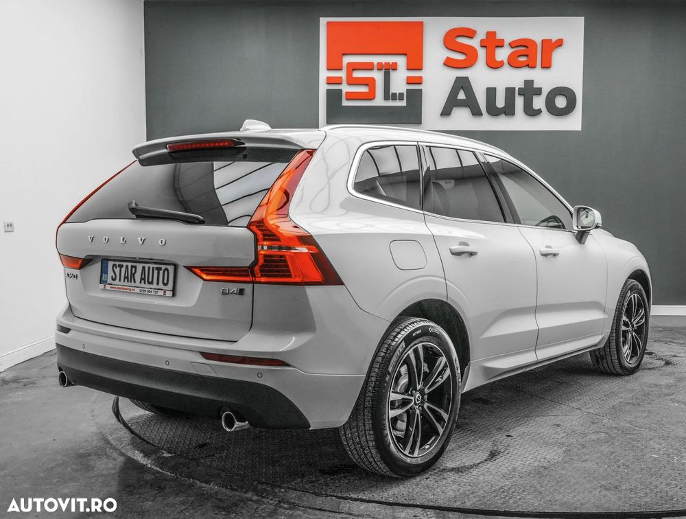 Volvo XC 60 B4 MHEV AT8 AWD Momentum Pro - 7
