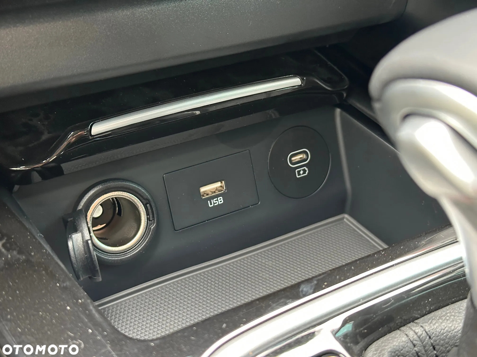 Kia Ceed 1.5 T-GDI Tribute DCT - 25