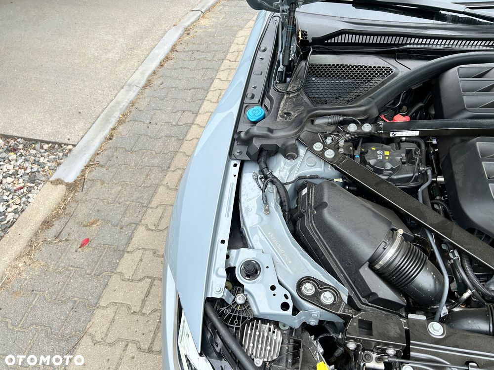 BMW M4 Competition M xDrive sport - 25
