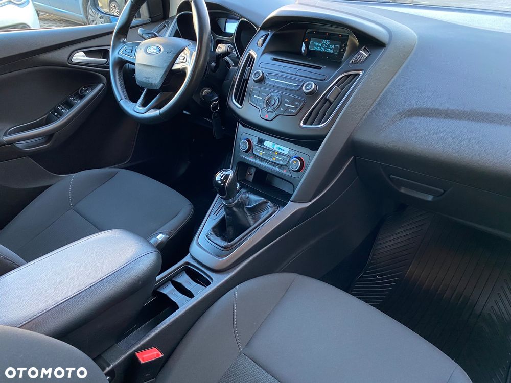 Ford Focus 1.6 Trend - 6