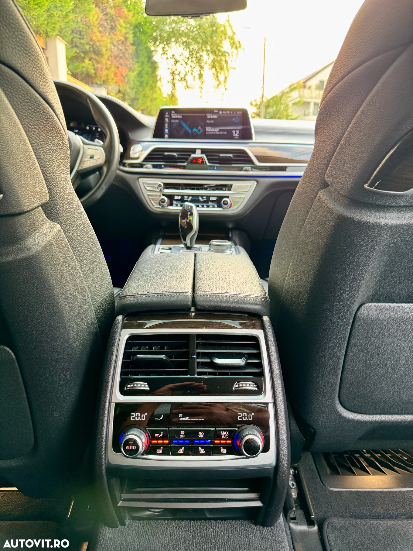 BMW Seria 7 745Le xDrive AT PHEV - 15