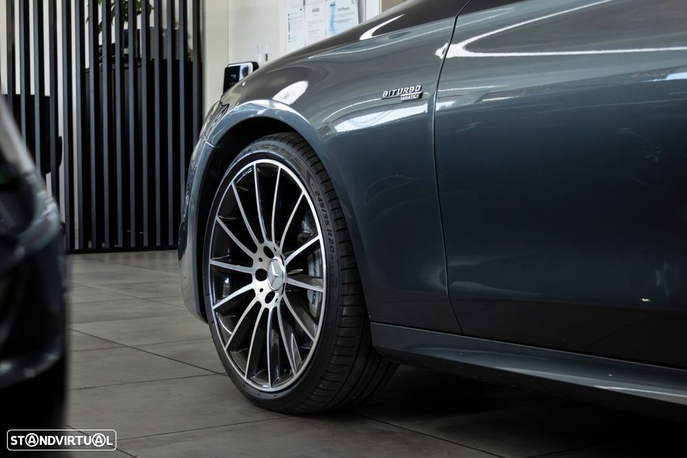 Mercedes-Benz E 43 AMG 4-Matic - 9