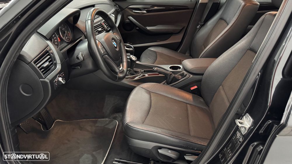 BMW X1 16 d sDrive Line Sport - 7