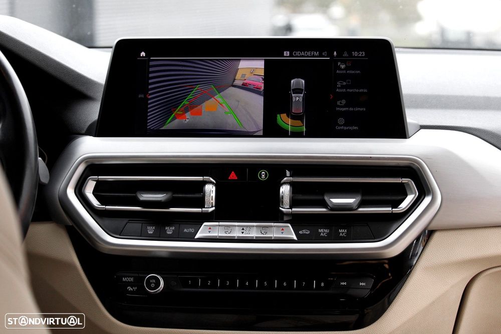 BMW X3 18 d sDrive Advantage Auto - 13