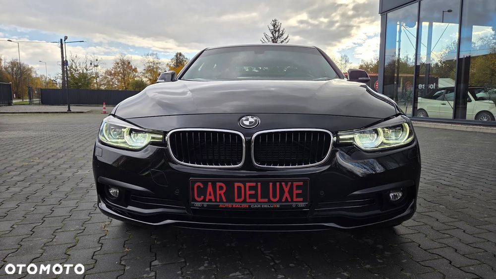 BMW Seria 3 318d Sport Line - 2