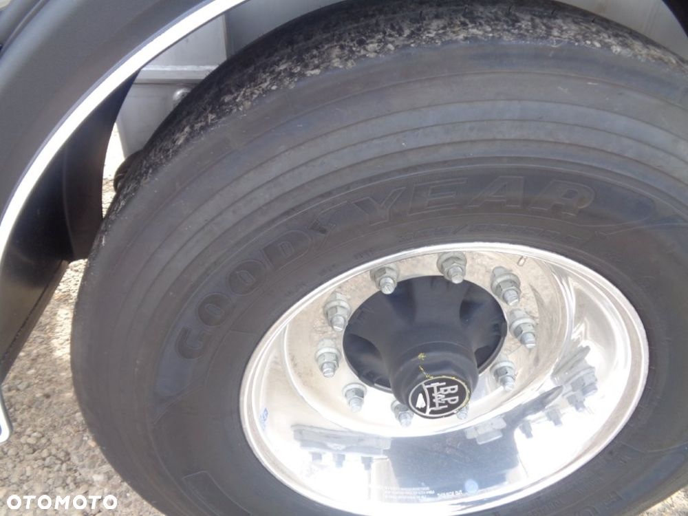 Lag cysterna chemiczna L4BH - 30.000 L lub 34.000 L - 1 komora - 17
