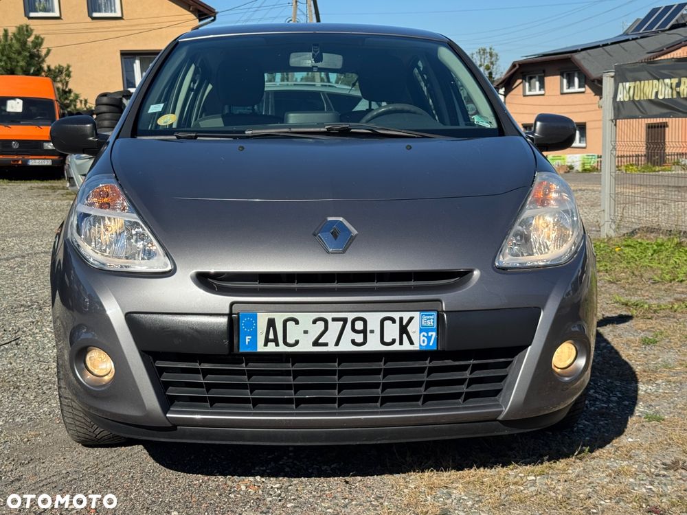 Renault Clio - 9