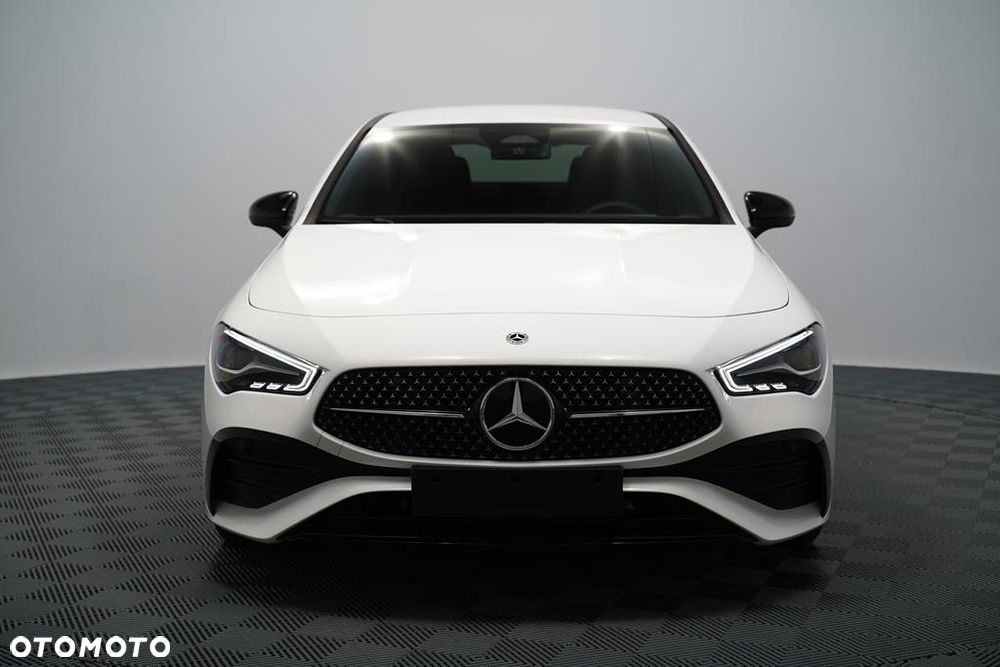 Mercedes-Benz CLA 200 mHEV AMG Line 7G-DCT - 2