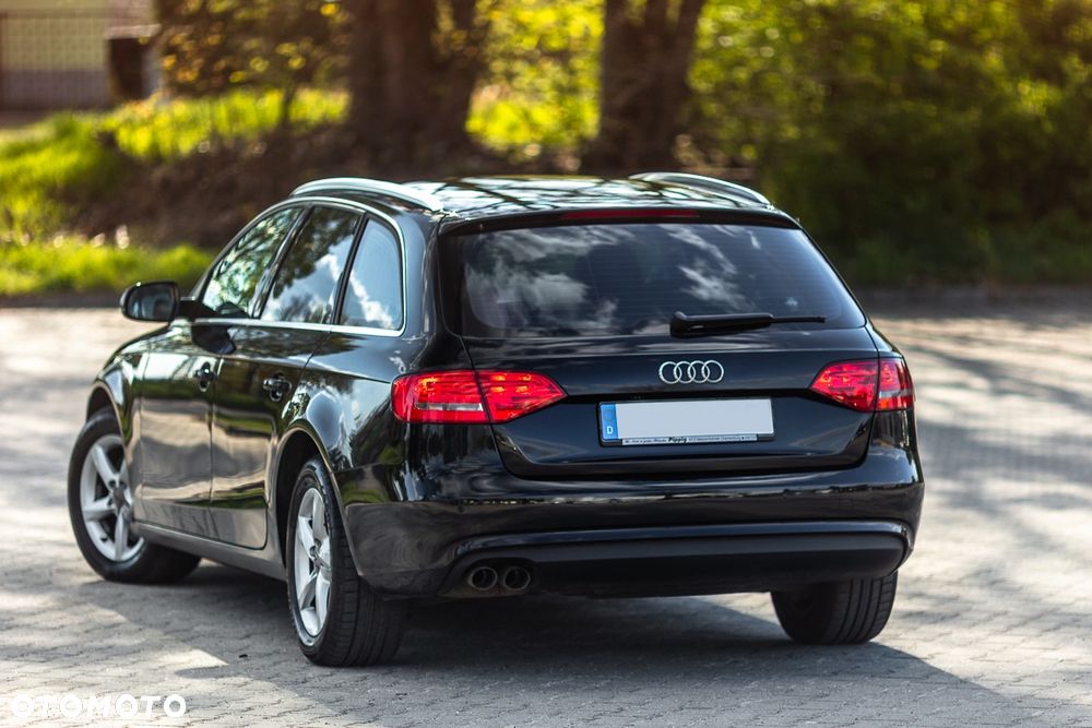 Audi A4 Avant 2.0 TDI DPF Attraction - 13