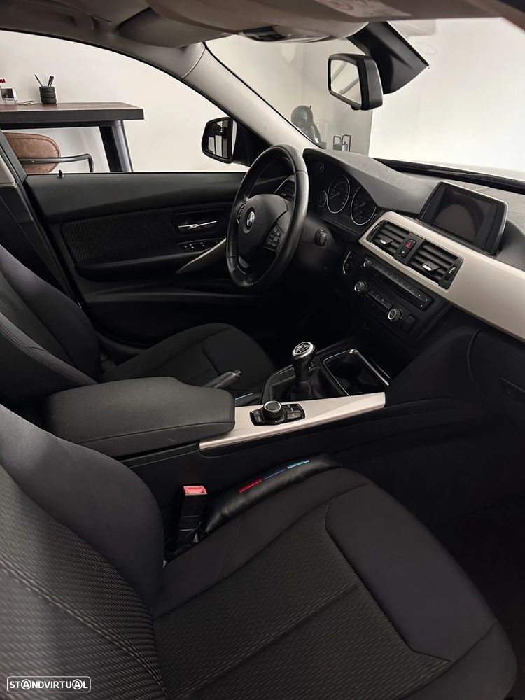 BMW 318 d Line Modern - 8