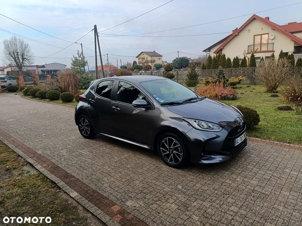 Toyota Yaris Hybrid 1.5 Executive - 1