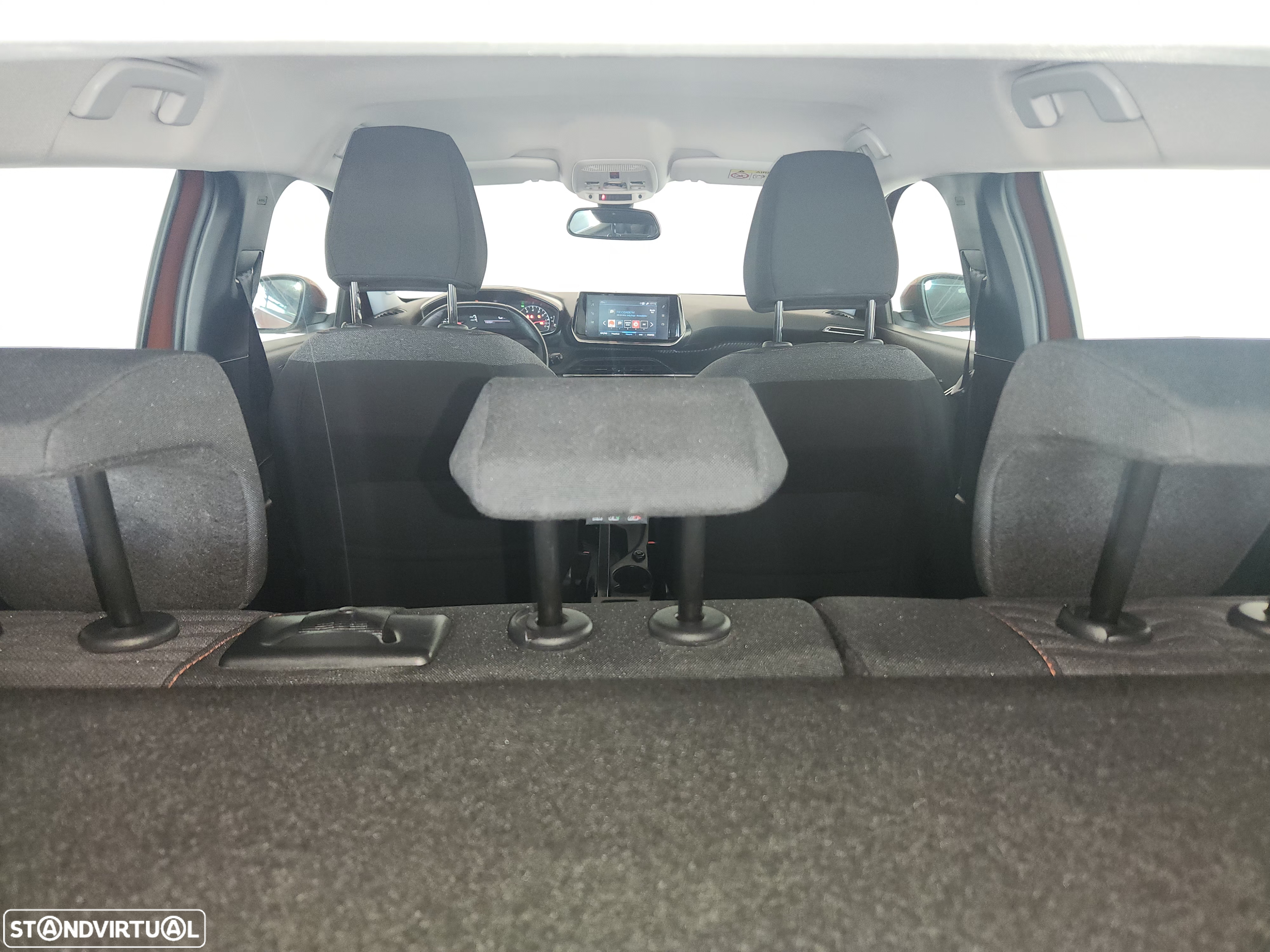 Peugeot 2008 1.5 BlueHDi Active Pack - 46