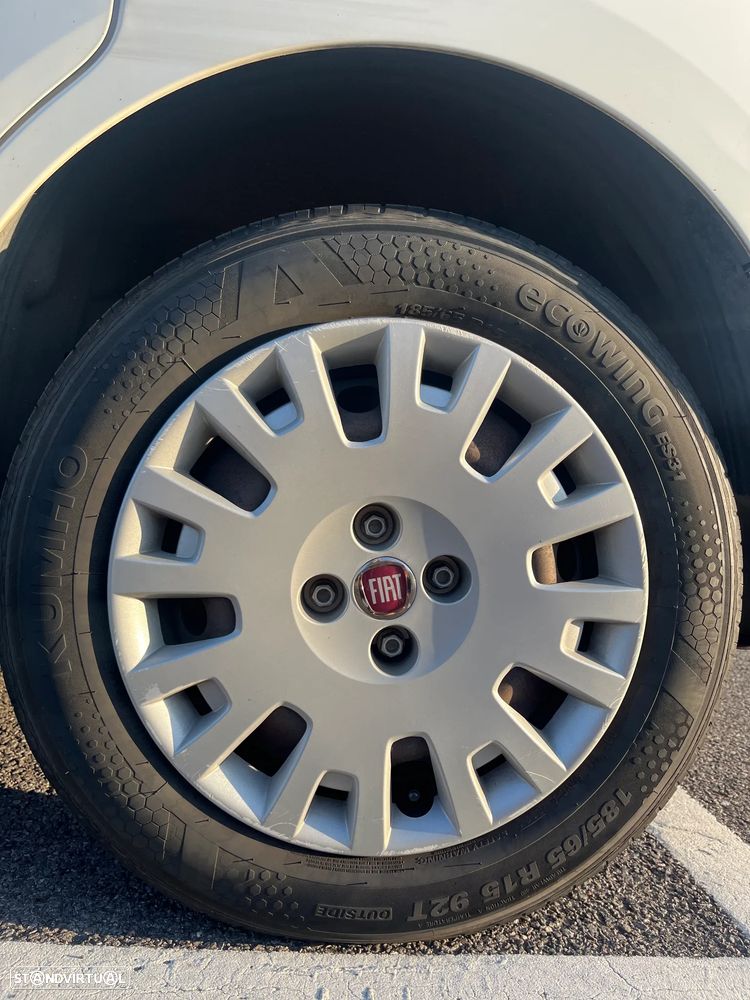 Fiat Qubo 1.4 8V Lounge - 33