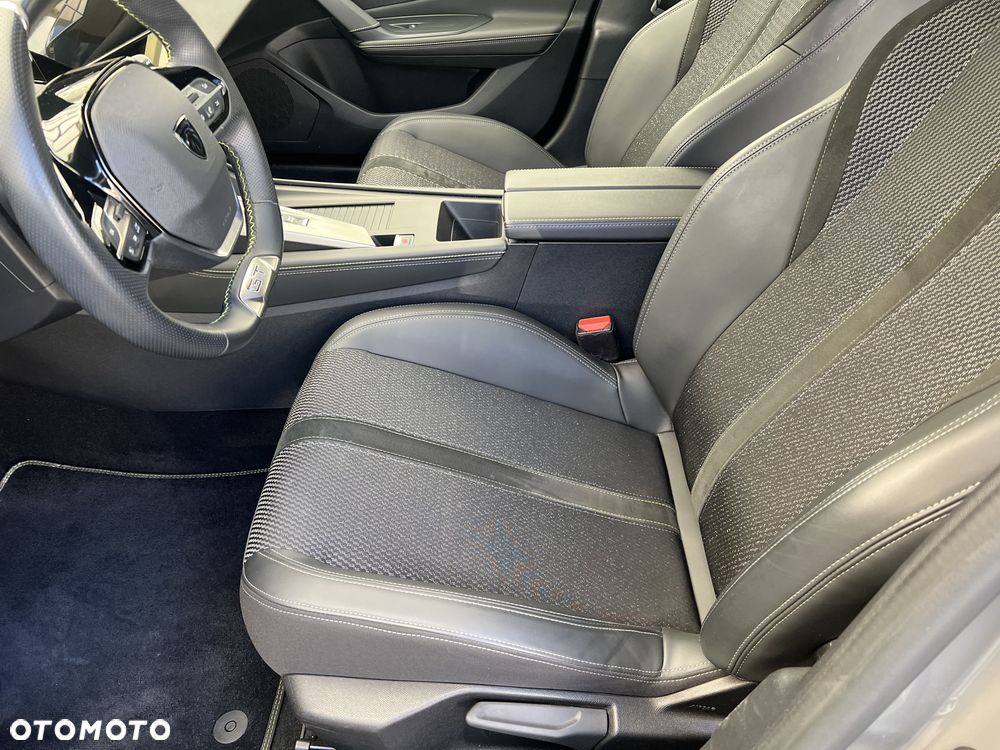 Peugeot 308 1.2 PureTech GT S&S EAT8 - 6