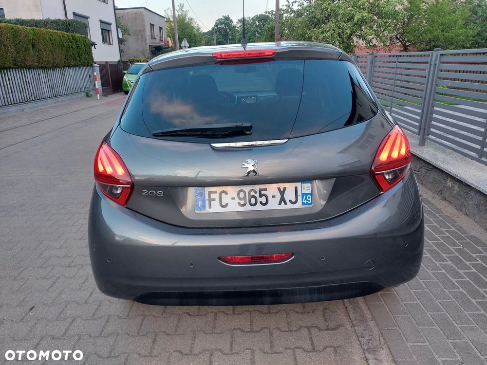 Peugeot 208 BlueHDi 100 Active Pack - 5