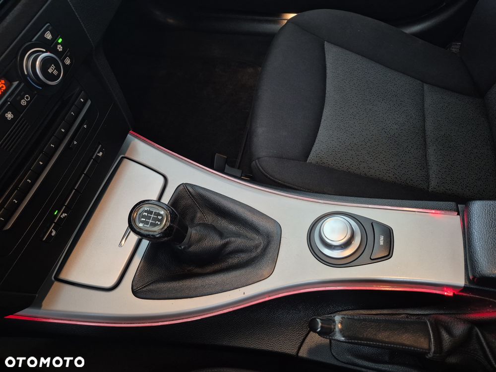 BMW Seria 3 - 11