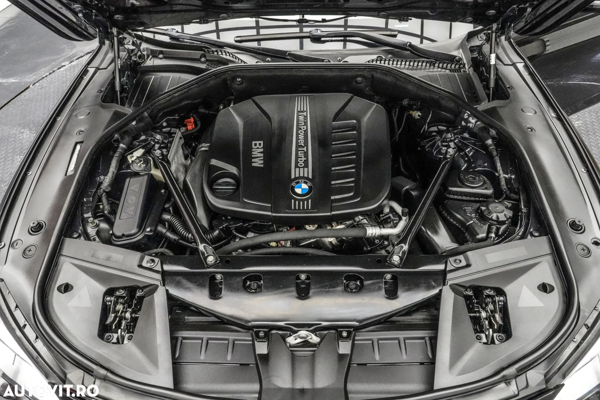 BMW Seria 7 730d xDrive - 37