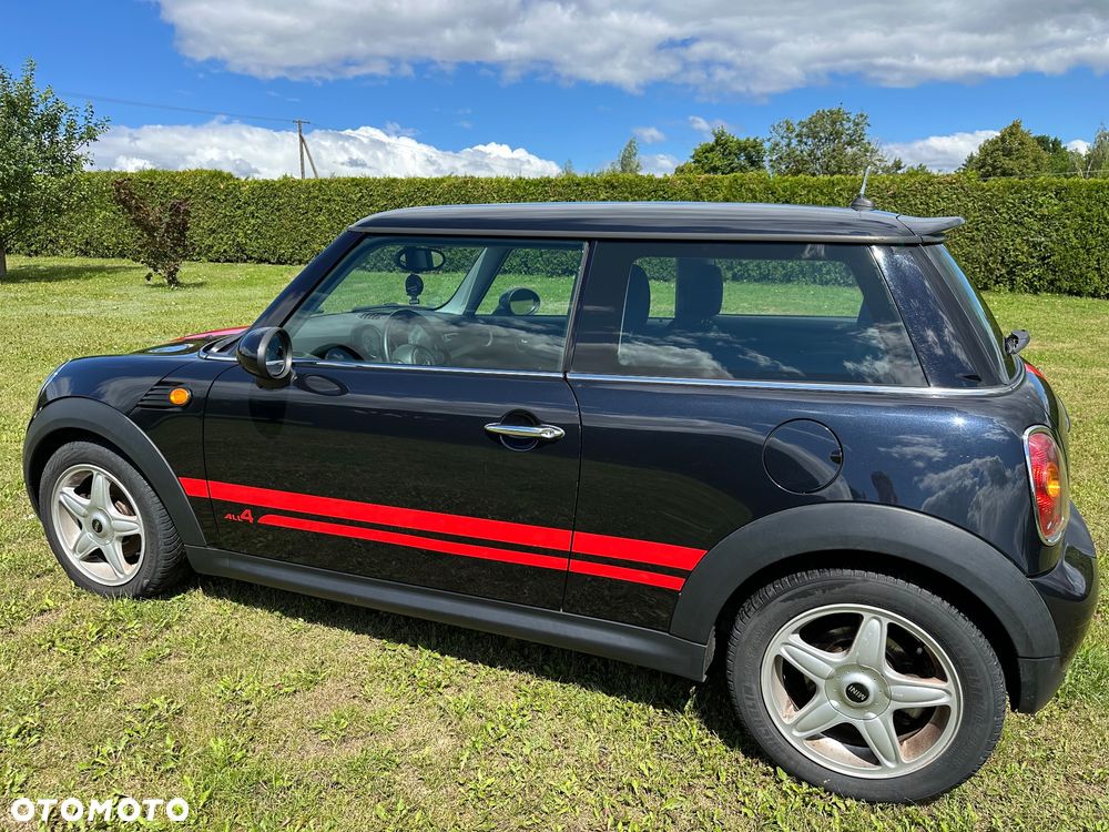 MINI Cooper Standard - 3