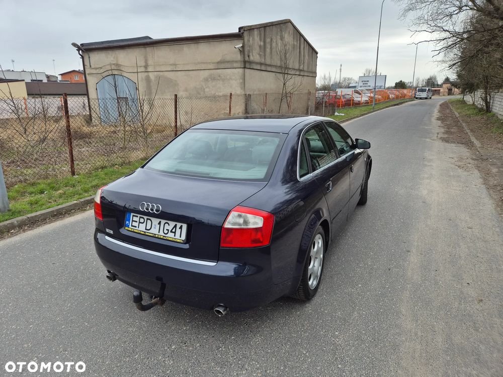 Audi A4 Limousine 1.8 T - 8