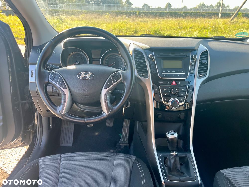 Hyundai i30 i30cw 1.6 CRDi Trend - 18