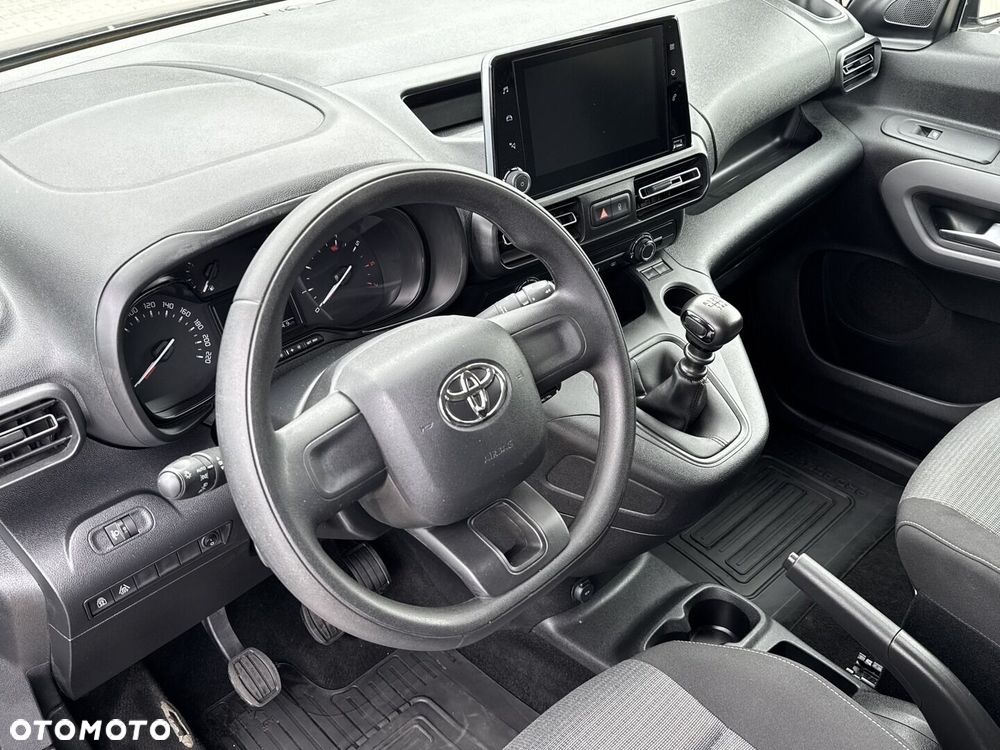 Toyota Proace City Verso Long 1.5 D-4D Business - 19