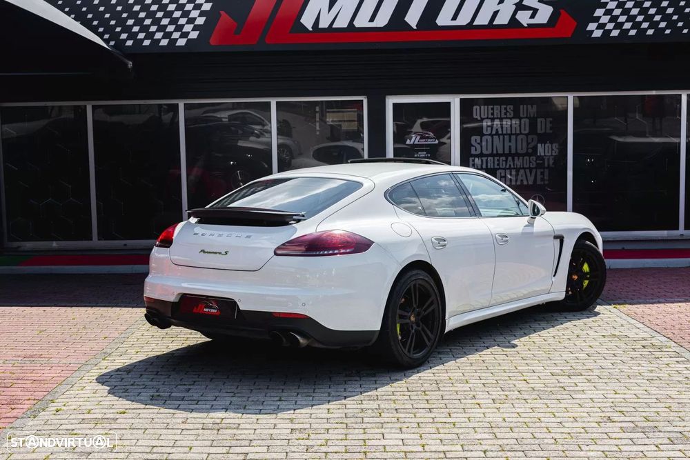 Porsche Panamera S Hybrid - 23