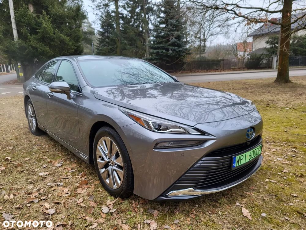 Toyota Mirai Advanced - 2