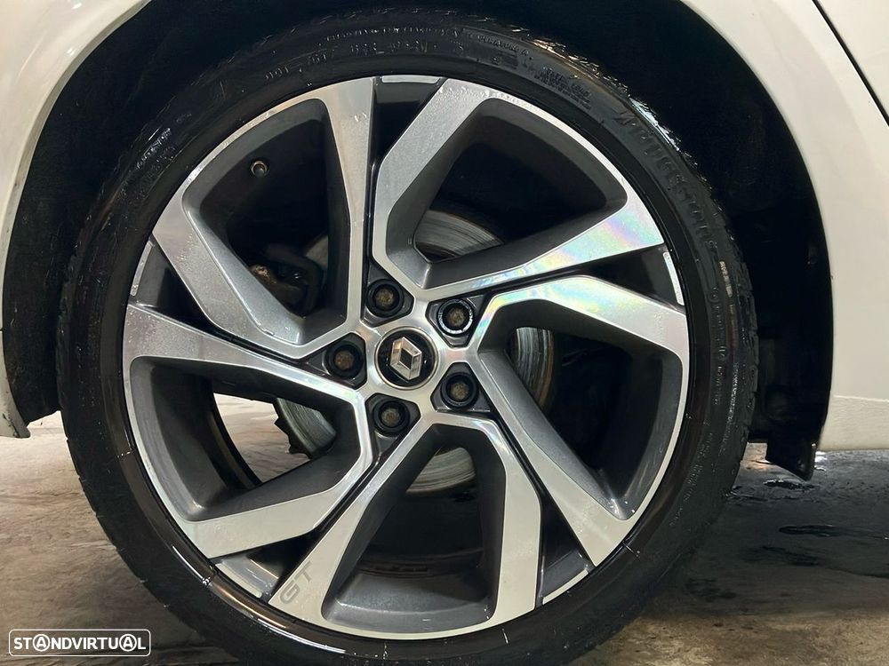 Renault Mégane 1.6 TCe GT EDC - 23