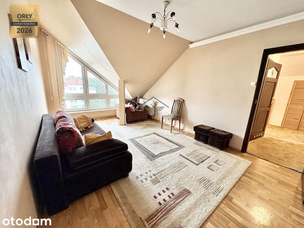 Dwupoziomowe + Poddasze Balkon Las Duża Piwnica