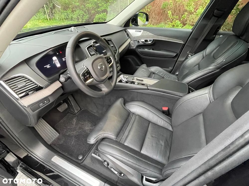 Volvo XC 90 T8 AWD Plug-In Hybrid Ultimate Dark 7os - 15