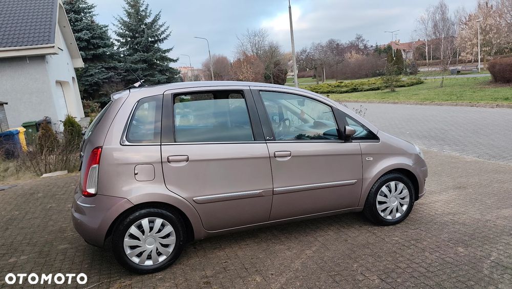 Lancia Musa 1.3 Multijet 16v DPF Gold - 18