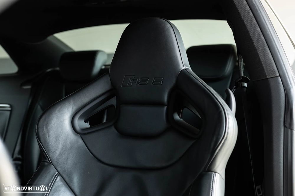 Audi RS5 4.2 FSi quattro S tronic - 23