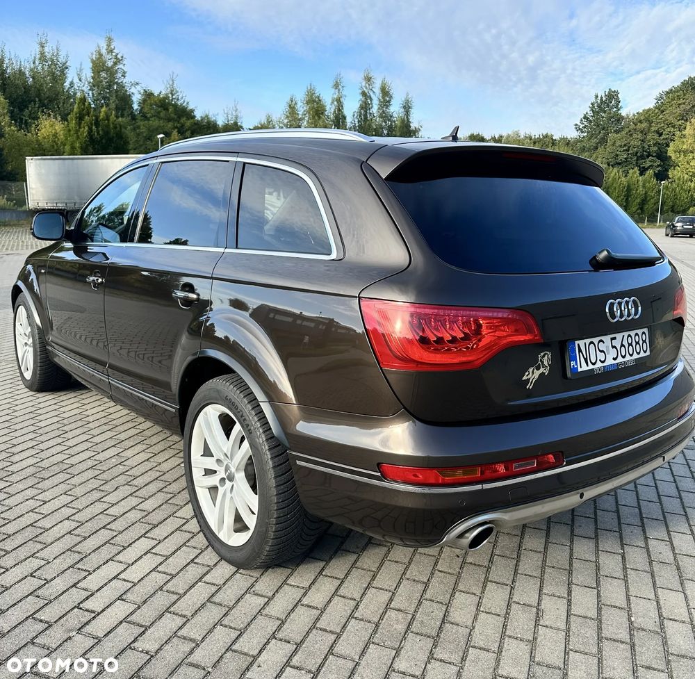 Audi Q7 - 8