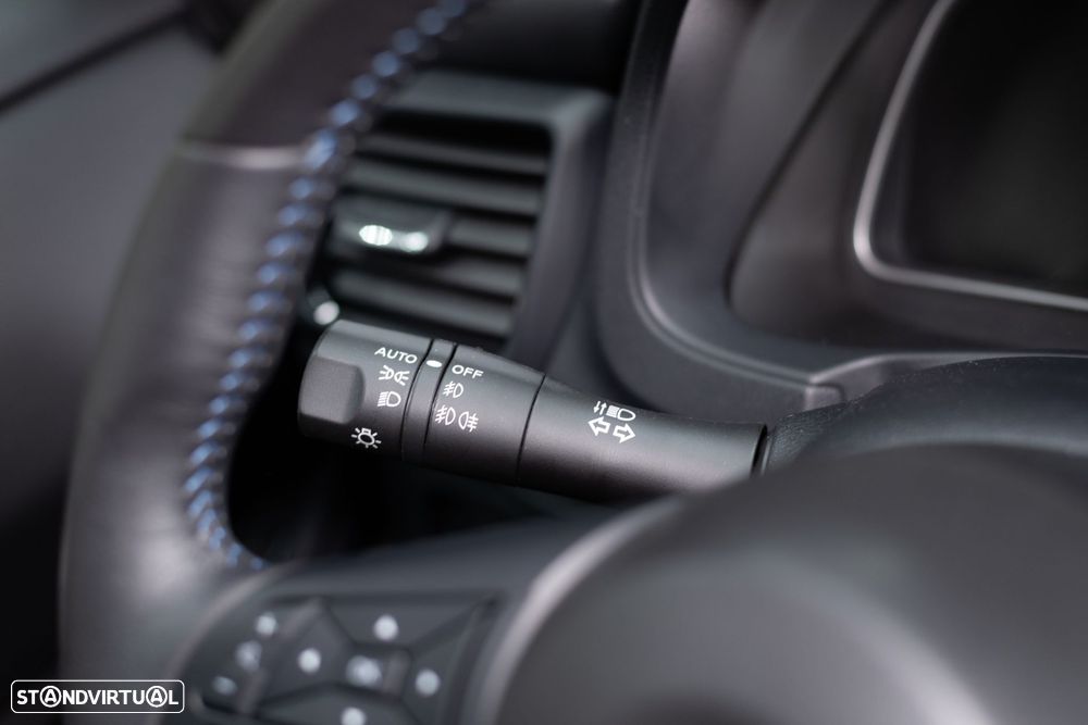 Nissan Leaf N-Connecta Full Led - 29