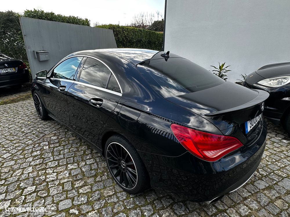 Mercedes-Benz CLA 220 CDI 7G-DCT Urban - 3