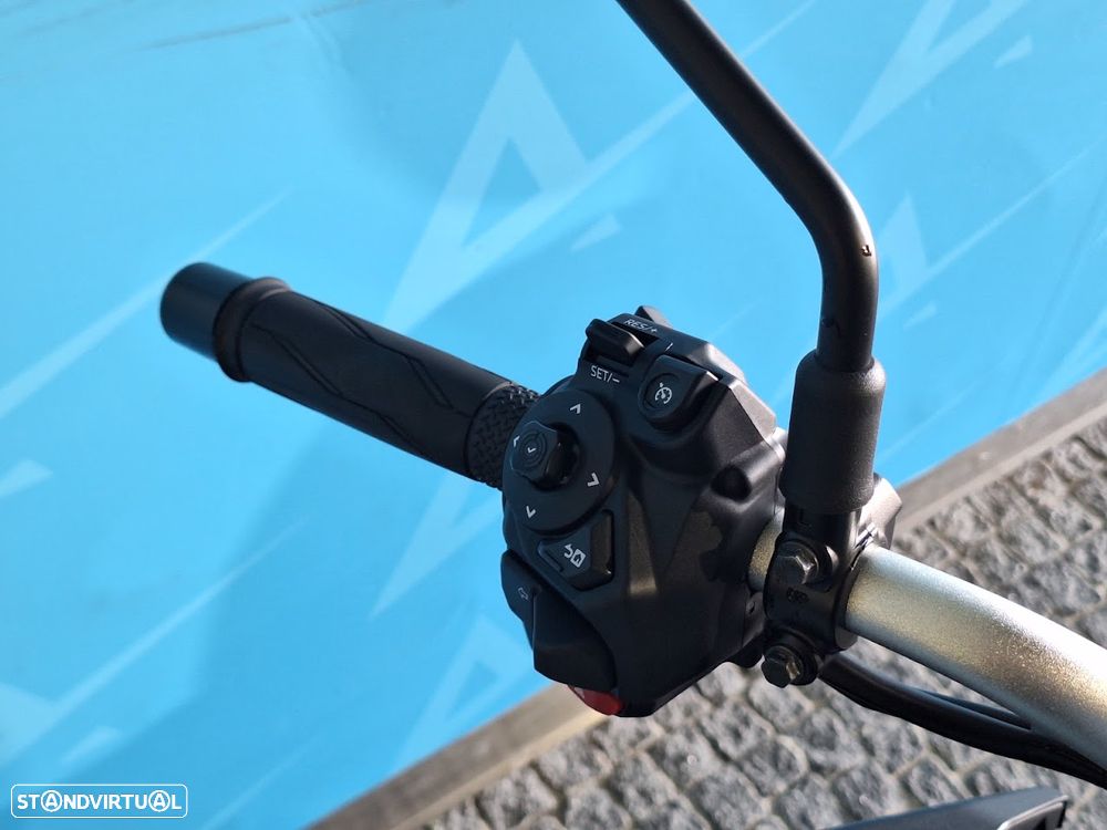 Yamaha MT-07 Y-AMT - 8