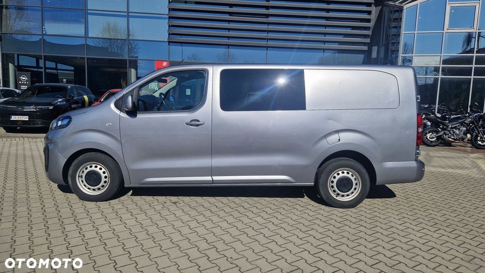 Opel Vivaro - 8