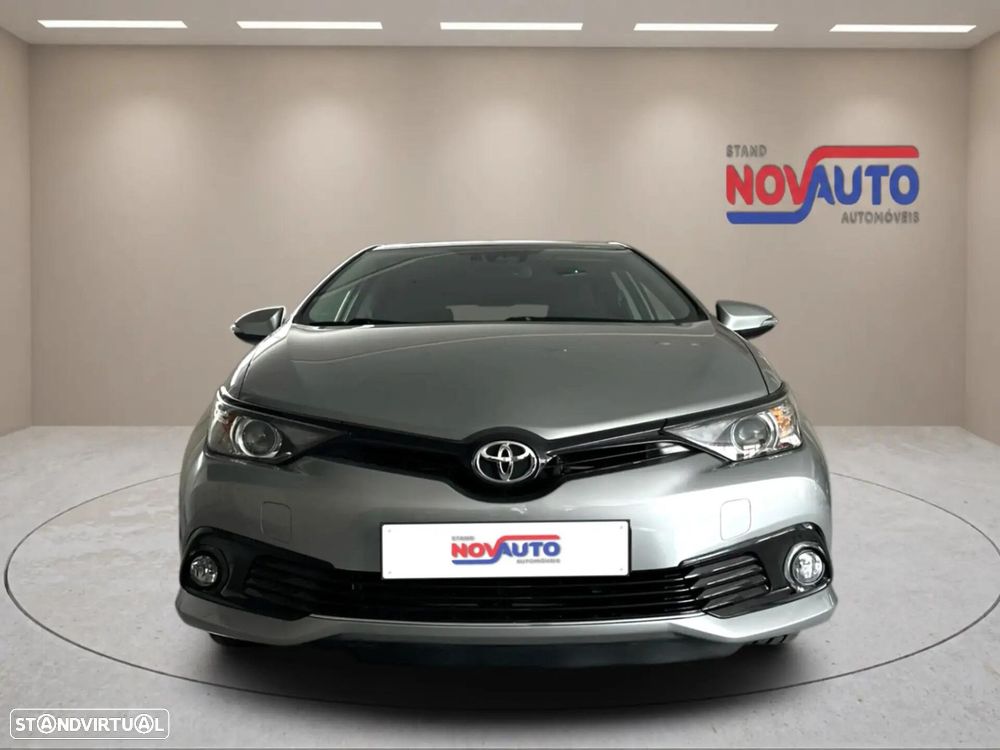 Toyota Auris 1.2T Exclusive - 9