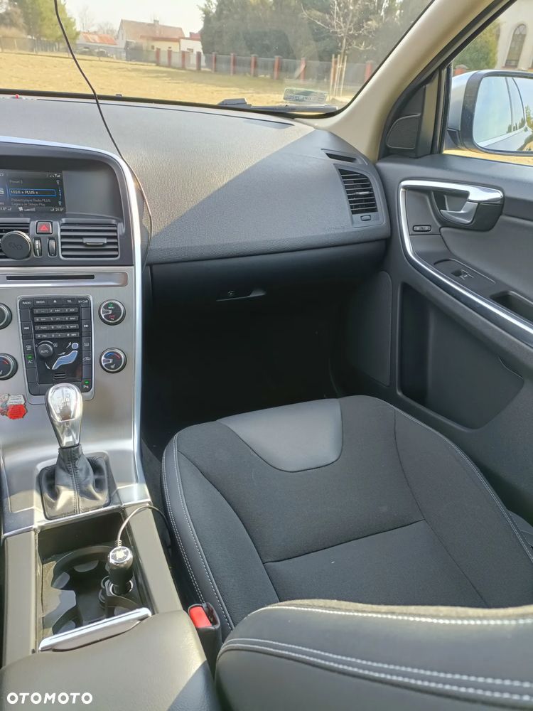 Volvo XC 60 - 6