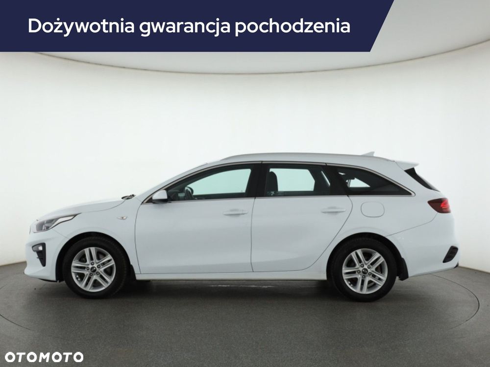 Kia Ceed - 4