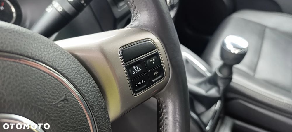 Jeep Compass 2.0 4x2 Limited - 12