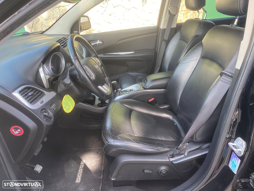 Dodge Journey - 8