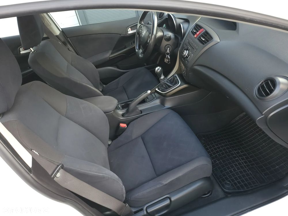 Honda Civic 1.6 i-DTEC Comfort - 24