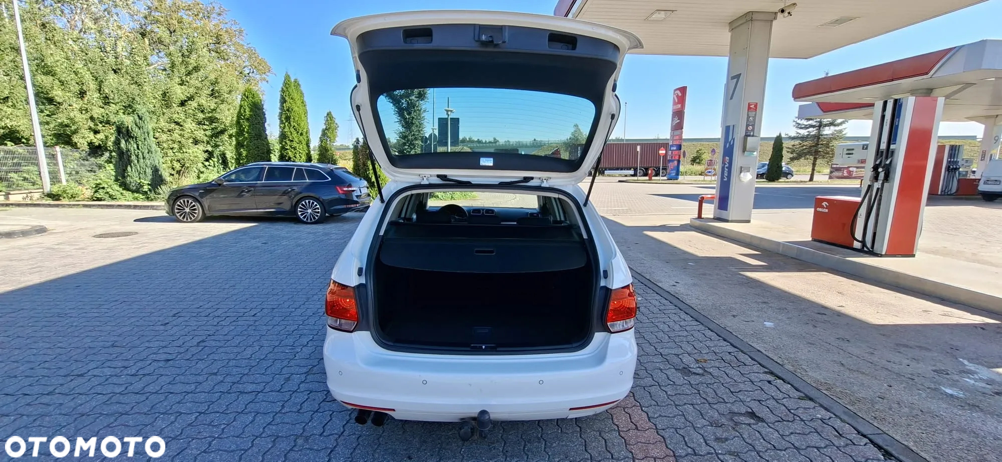 Volkswagen Golf Variant 1.4 TSI DSG Highline - 29