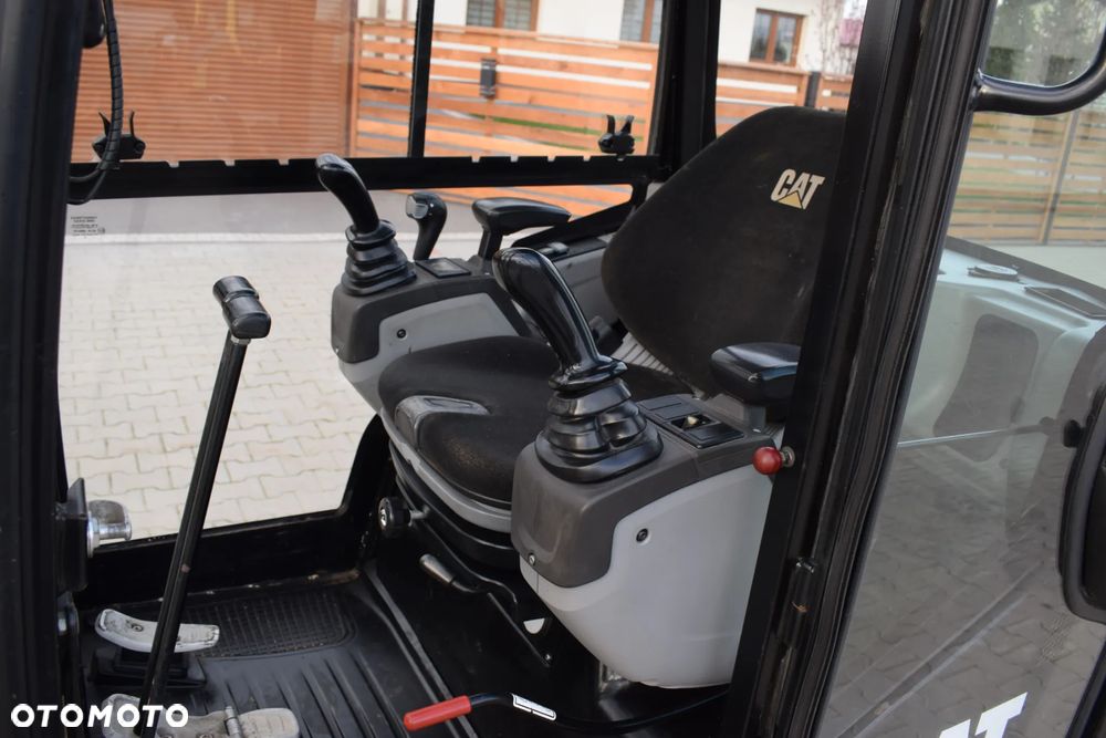 Caterpillar CAT 301.7D JAK NOWA - 9